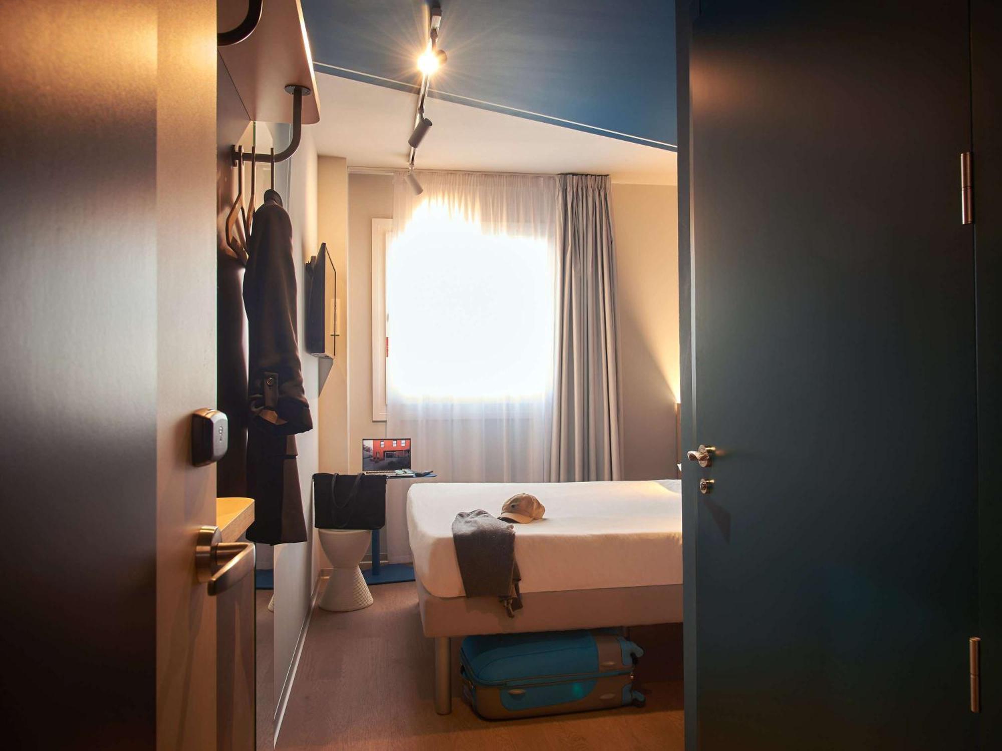 Ibis Budget Vitoria Gasteiz Екстериор снимка